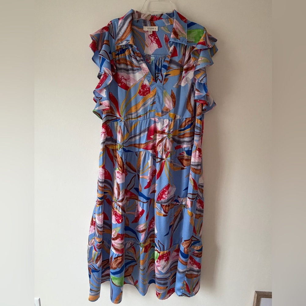 Entro Blue Floral Casual Dress